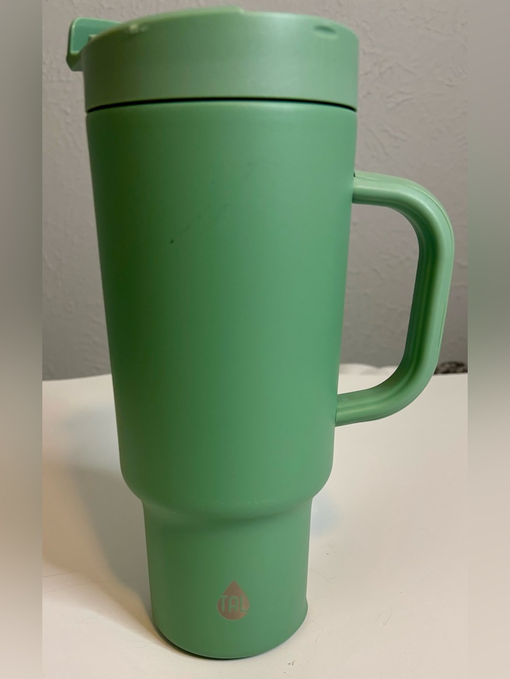 TAL Matte Green Insulated  40 oz Travel Mug with Handle - Picture 2 of 9